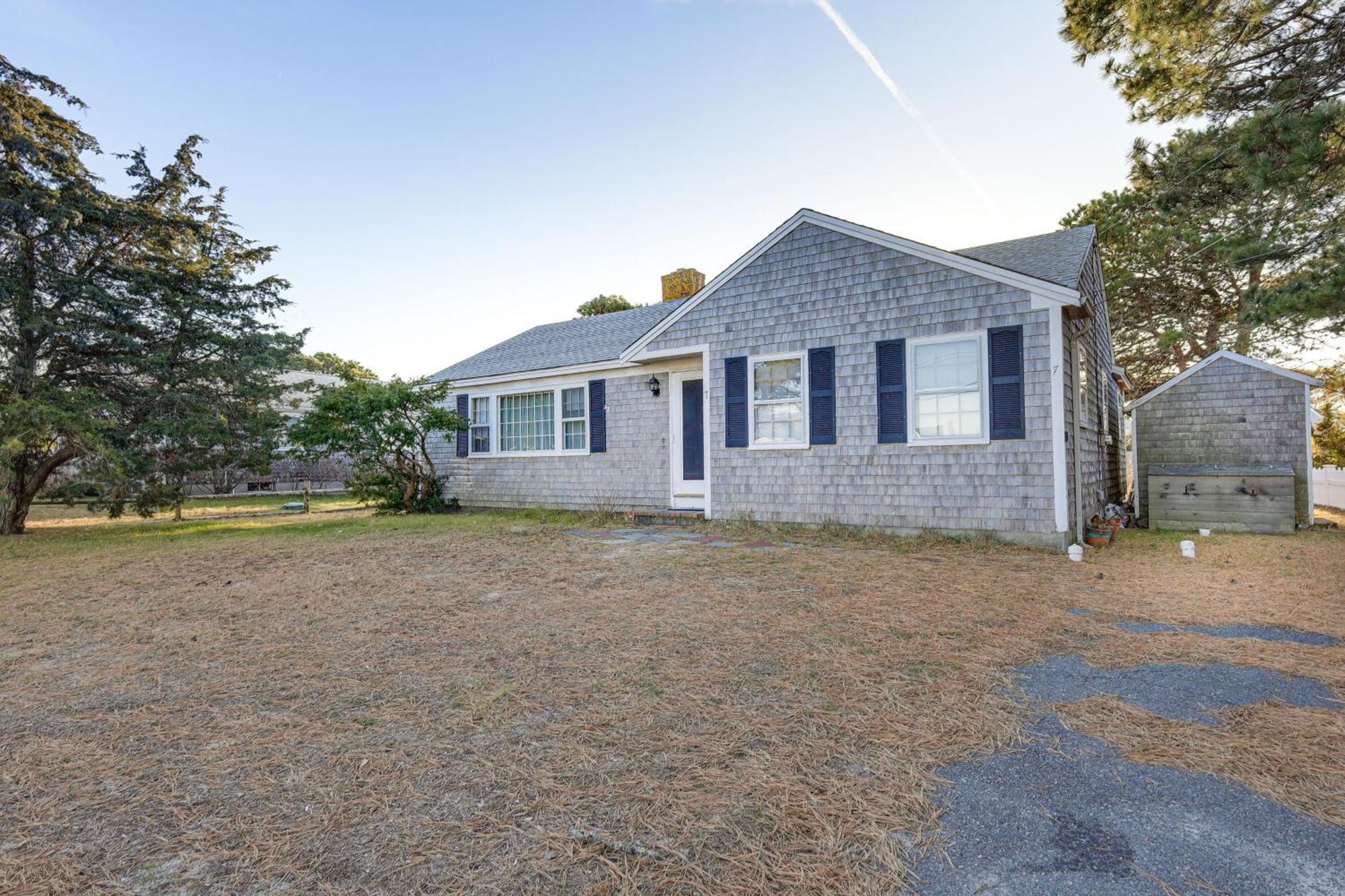 Cape Cod Cottage With Private Dock On Bass River West Dennis Exterior photo